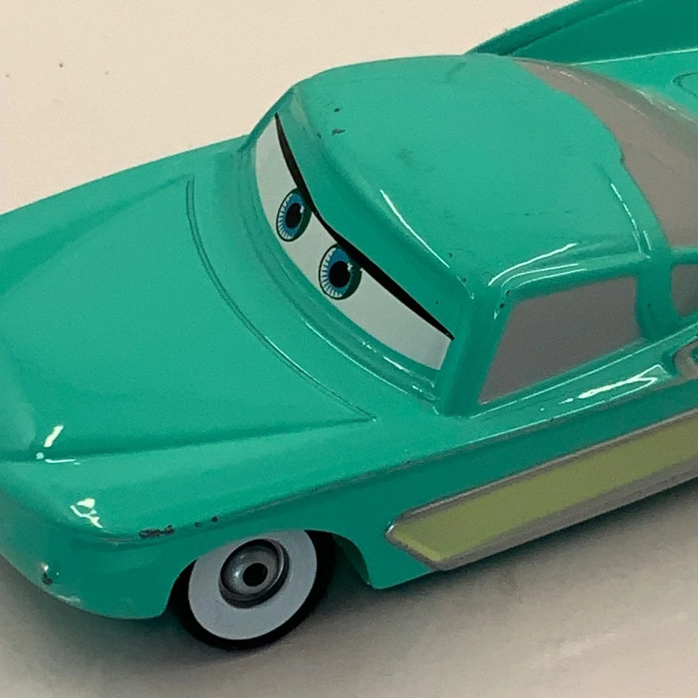 Disney Pixar Cars Flo Pull Back and Go Teal Diecast Toy Car - Picture 9 of 9